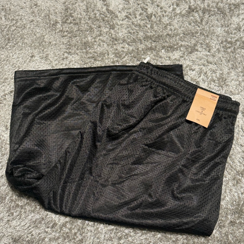 NWT- Hill Men’s Mesh/Jersey Shorts